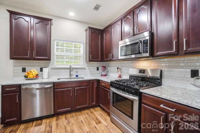 2109 Coral Berry Lane, Waxhaw, NC 28173