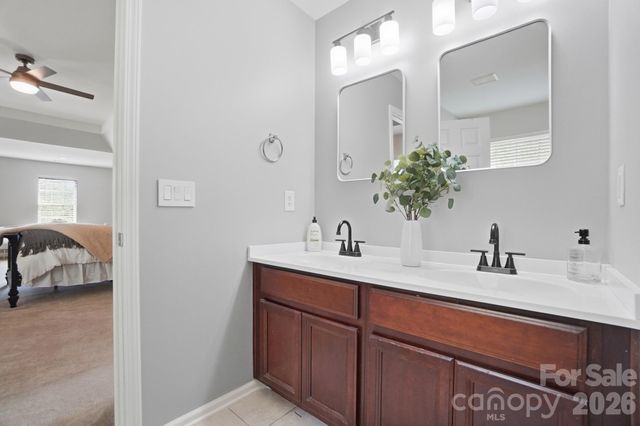 2109 Coral Berry Lane, Waxhaw, NC 28173