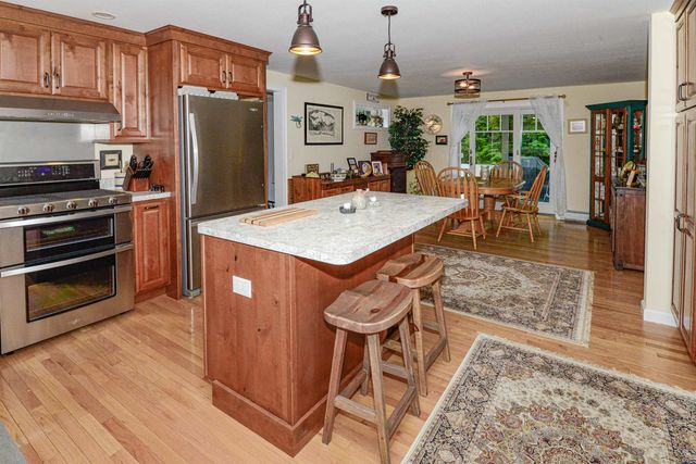 86 Brookstone Lane, Madison, NH 03849