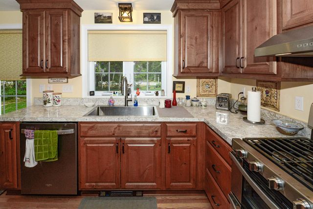 86 Brookstone Lane, Madison, NH 03849