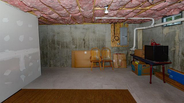 86 Brookstone Lane, Madison, NH 03849