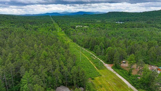 86 Brookstone Lane, Madison, NH 03849