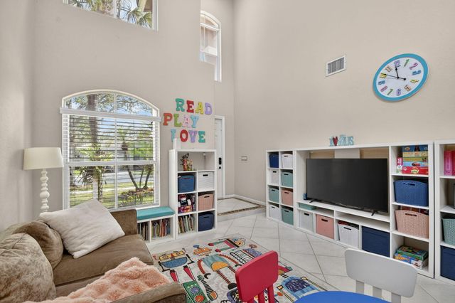 6941 Bruce Court, Lake Worth, FL 33463