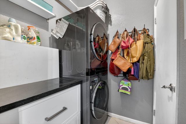 6941 Bruce Court, Lake Worth, FL 33463