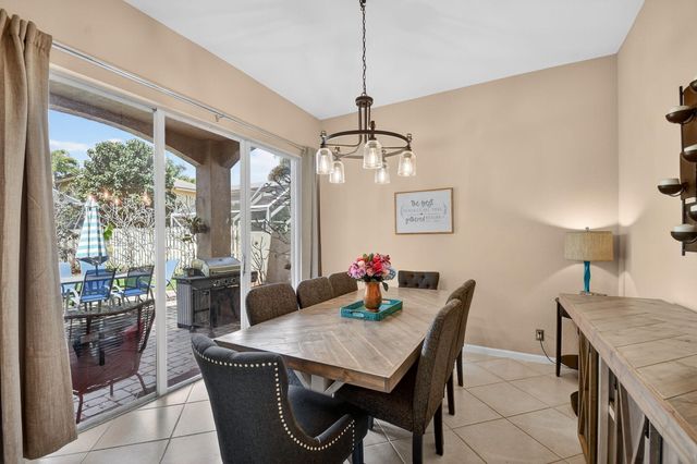 6941 Bruce Court, Lake Worth, FL 33463