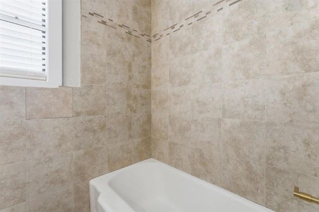 710 7th Street, Lake Charles, LA 70601