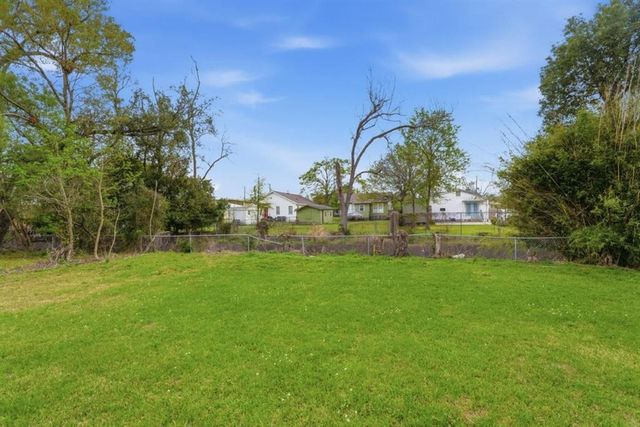 710 7th Street, Lake Charles, LA 70601