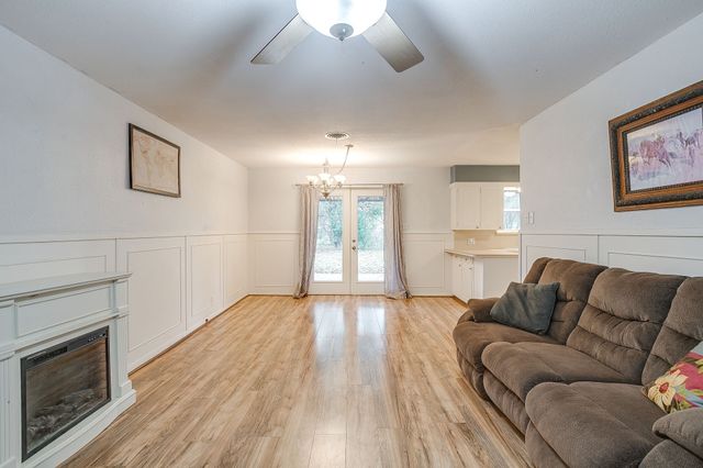 2020 Crestridge Street, Stephenville, TX 76401