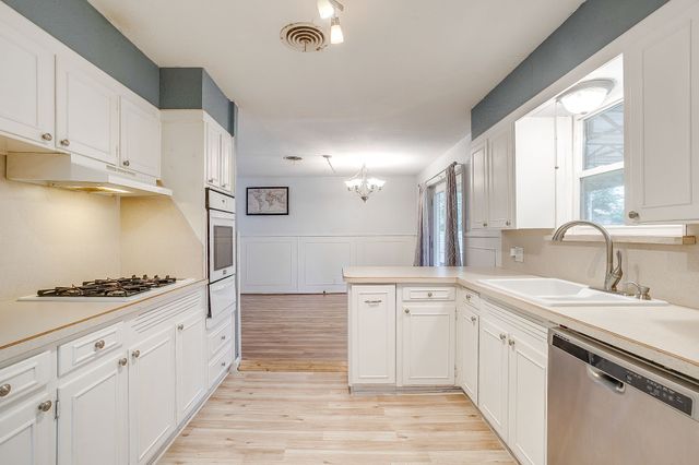 2020 Crestridge Street, Stephenville, TX 76401