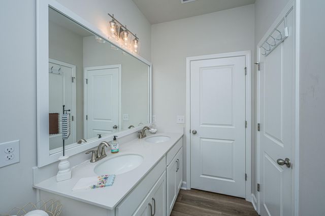 189 Lucca Drive, Summerville, SC 29486