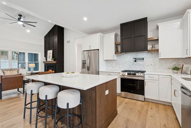 103 Temple Road, Sharon, NH 03458