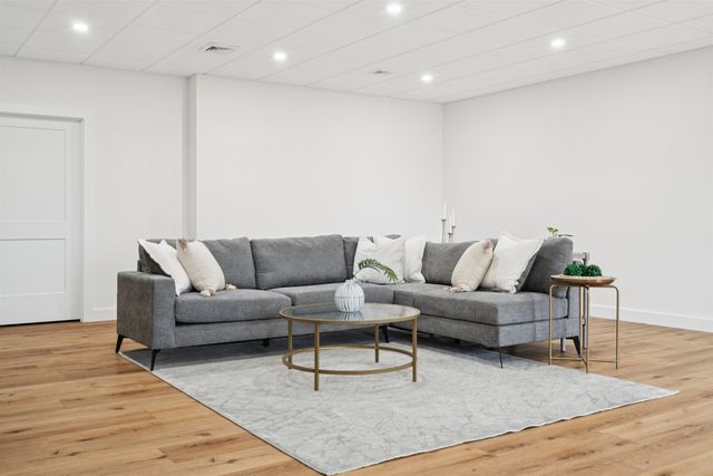 103 Temple Road, Sharon, NH 03458