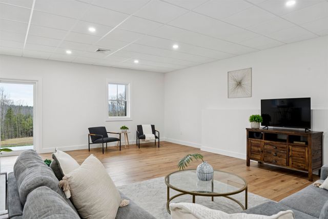 103 Temple Road, Sharon, NH 03458