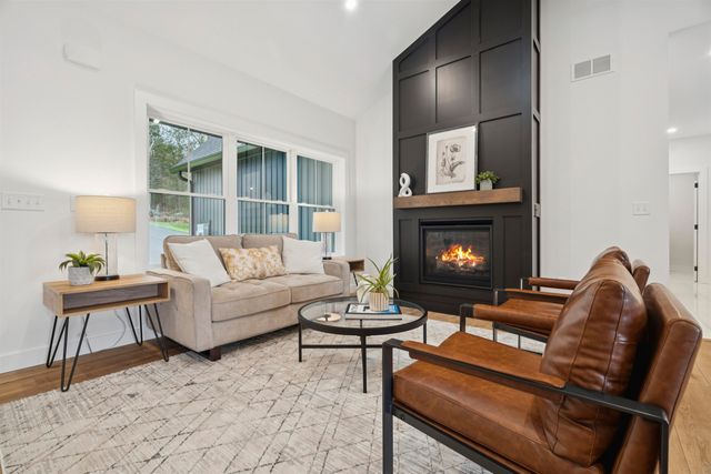 103 Temple Road, Sharon, NH 03458