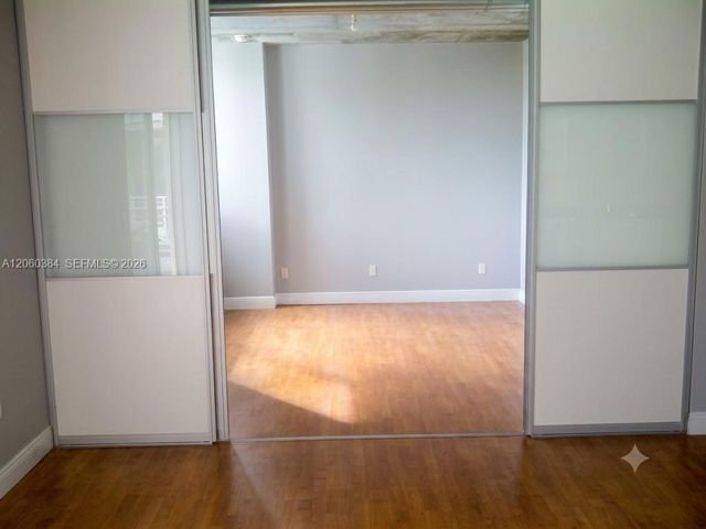 690 SW 1st Ct 1923, Miami, FL 33130