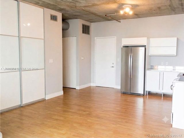 690 SW 1st Ct 1923, Miami, FL 33130