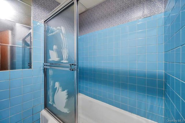 189 Ontario Avenue, Massapequa, NY 11758