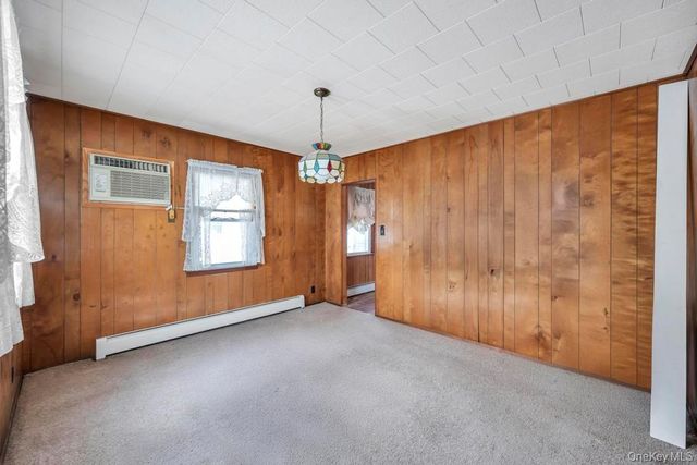 189 Ontario Avenue, Massapequa, NY 11758