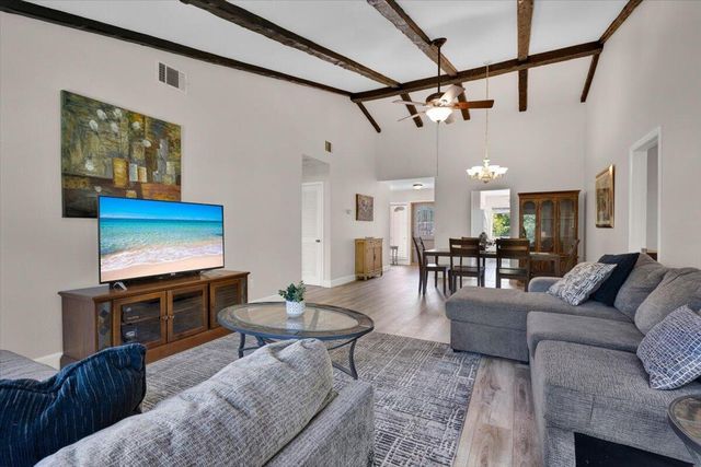 3303 SE Sandpiper Circle, Port St. Lucie, FL 34952