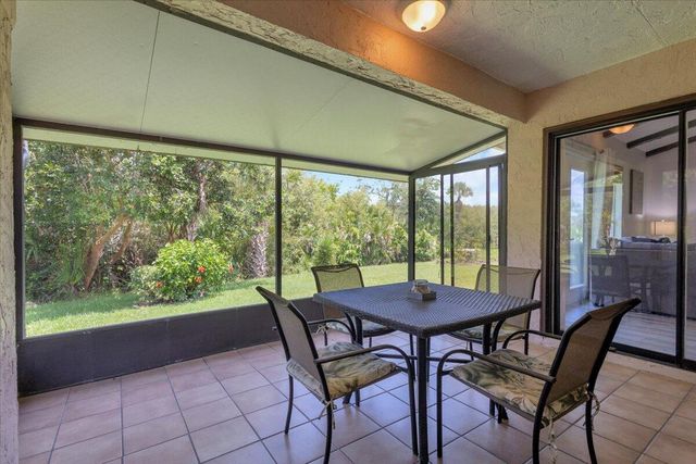 3303 SE Sandpiper Circle, Port St. Lucie, FL 34952