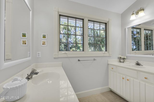 8 Heron Point, Okatie, SC 29909