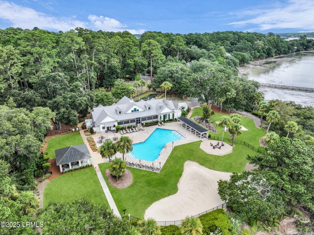 8 Heron Point, Okatie, SC 29909