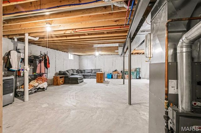 894 Black Bear Drive, House Springs, MO 63051