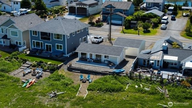 4182 Saltspring Drive, Ferndale, WA 98248