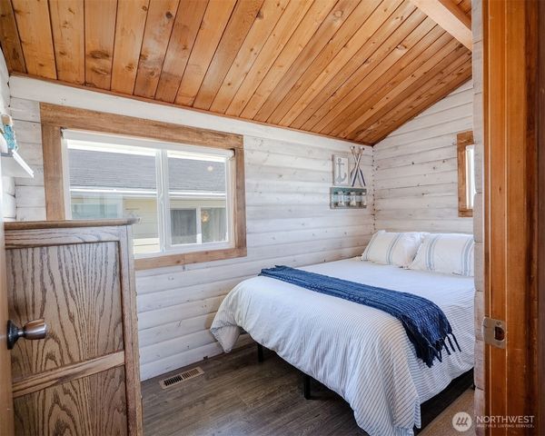 4182 Saltspring Drive, Ferndale, WA 98248