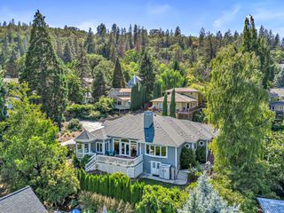 137 Manzanita Street, Ashland, OR 97520
