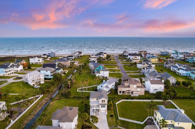 4018 Shallow Reef, Galveston, TX 77554