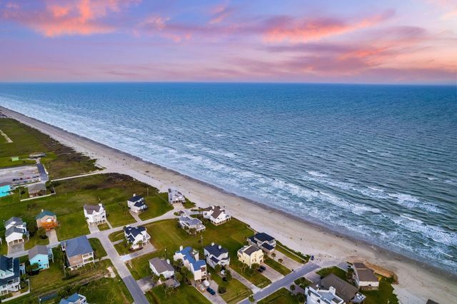 4018 Shallow Reef, Galveston, TX 77554