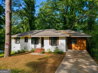 2164 Mark Trail, Decatur, GA 30032