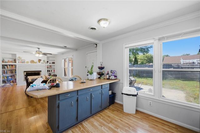 969 Earl Of Essex ARCH, Virginia Beach, VA 23454