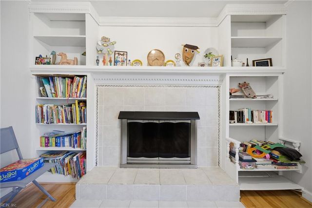969 Earl Of Essex ARCH, Virginia Beach, VA 23454