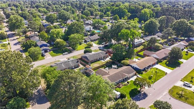 969 Earl Of Essex ARCH, Virginia Beach, VA 23454
