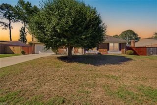 969 Earl Of Essex ARCH, Virginia Beach, VA 23454