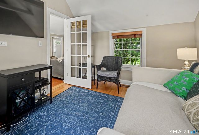 31 Smedley Road, Fairfield, CT 06824