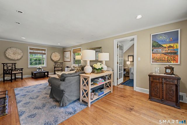 31 Smedley Road, Fairfield, CT 06824