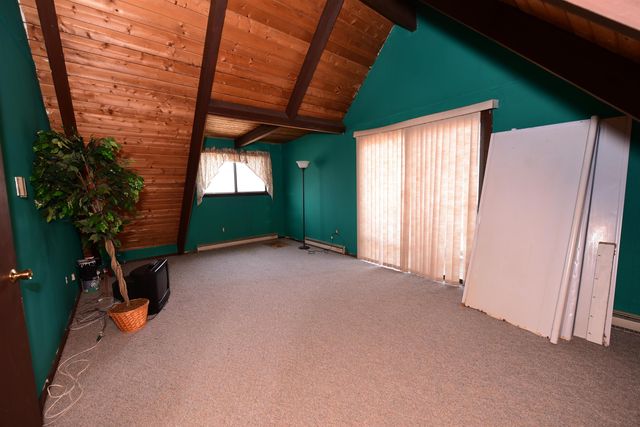 17 Klausen Road, Madison, NH 03849