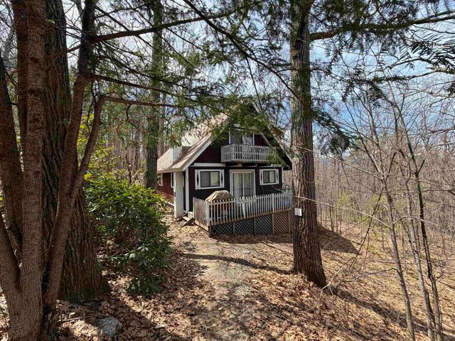 17 Klausen Road, Madison, NH 03849