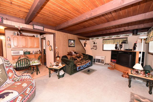 17 Klausen Road, Madison, NH 03849