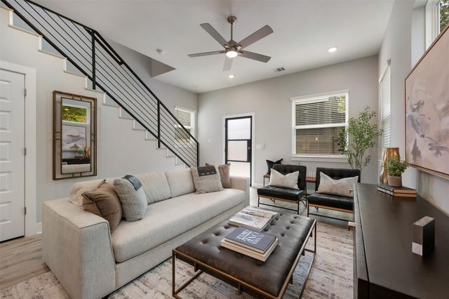 1104 Begonia TER 2, Austin, TX 78741
