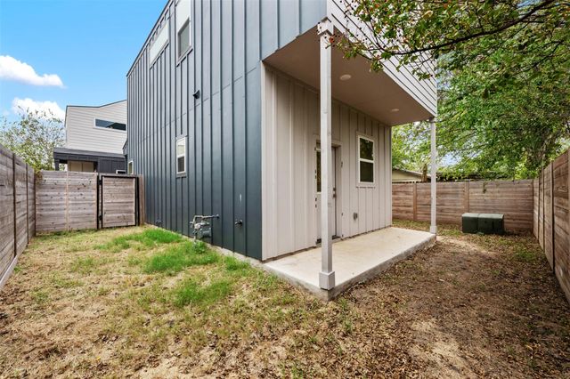1104 Begonia TER 2, Austin, TX 78741