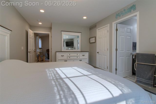 792 Meadows Court, Grass Lake Village, MI 49240