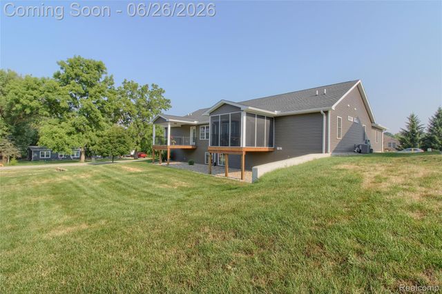 792 Meadows Court, Grass Lake Village, MI 49240