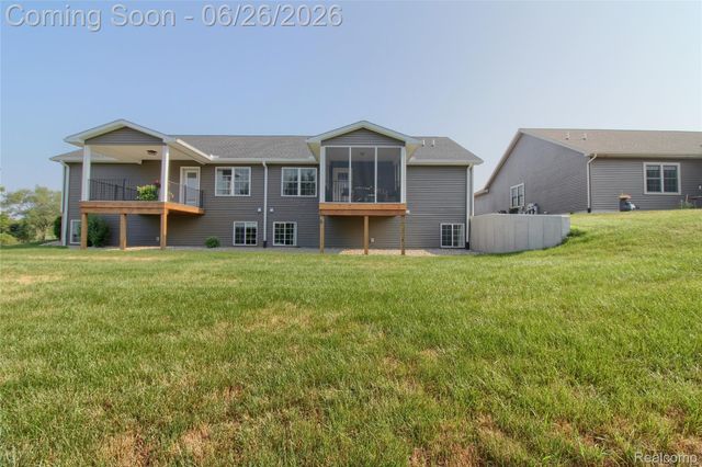 792 Meadows Court, Grass Lake Village, MI 49240