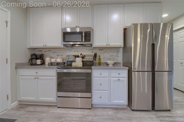 792 Meadows Court, Grass Lake Village, MI 49240