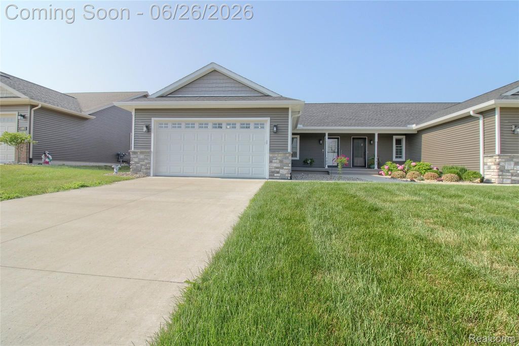 792 Meadows Court, Grass Lake Village, MI 49240