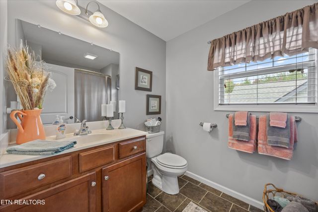 103 Wolf Creek Way, Oak Ridge, TN 37830